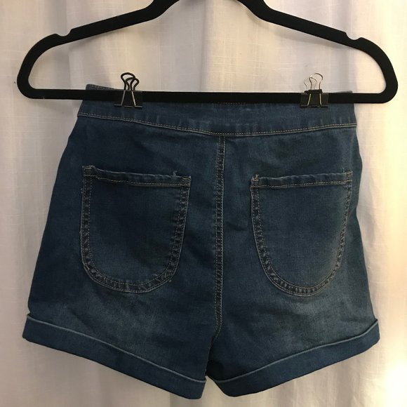 Jean Shorts - Picture 2 of 3